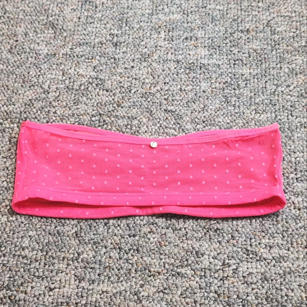 Under Armour Undercover Strapless Pink Dotted Mesh Bra M